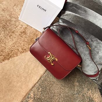 Ceiline Medium Triomphe Calfskin In Wine Red 18736 Size 22x16.5x7cm