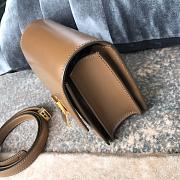 Ceiline Small Classic Box Calfskin In Brown 18918 Size 17cm - 4