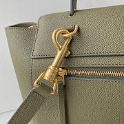 Ceiline Pico Belt Bag In Grained Calfskin Green 194263 Size 15x13x9 cm - 4
