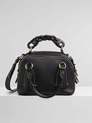 Chloe Mini Daria Chain Bag In Grained & Shiny Calfskin Black CHC20 Size 22x9x18cm - 3