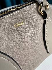 Chloe Mini Daria Chain Bag In Grained & Shiny Calfskin Grey CHC20 Size 22x9x18cm - 6