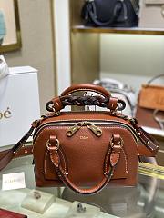 Chloe Mini Daria Chain Bag In Grained & Shiny Calfskin Sepia Brown CHC20 Size 22x9x18cm - 5