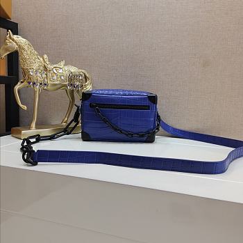 Louis Vuitton Mini Soft Trunk Crocodile Pattern M44480 Size 18.5x13x8cm