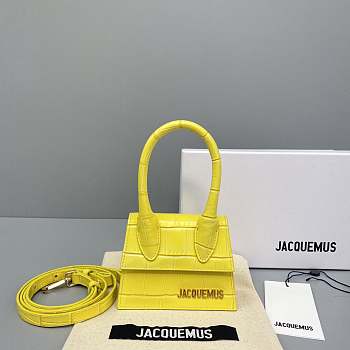 Jacquemus Le Chiquito Yellow 12x8x5cm