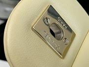 Chanel Flap Bag Calfskin In Light Yellow Size 25cm - 3