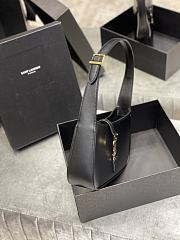YSL Le5A7 Hobo Bag In Smooth Leather 6572282 Size: 25X14X6cm - 6
