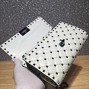 Valentino Rockstud Spike Clutch With Chain Bag In White ZW2B0 Size: 23.5 x 14.5 x 4.5cm - 3
