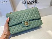 Chanel Classic Flap Bag Golden Chain In Green 25cm - 3