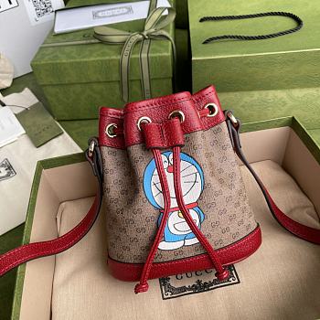 Doraemon x Gucci Bucket Bag ‎647801 Size 15.5x17x7.5cm