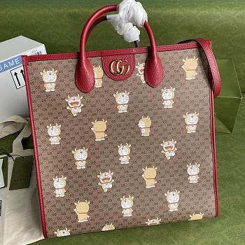 Doraemon x Gucci Pouch ‎654345 Size 36x37x13cm