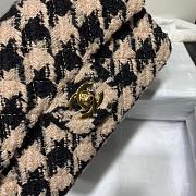 Chanel 19 Small Flap Bag in Black And Pink Houndstooth Tweed Size 20cm - 2