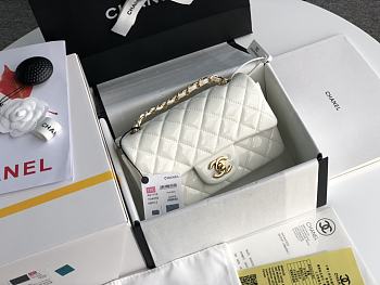 Chanel Mini Flap Bag Patent Leather In White 20cm
