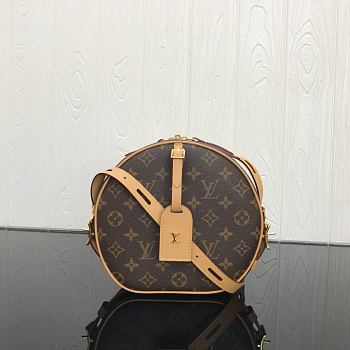 Louis Vuitton Petite Boite Chapeau M43514 Size 20x22.5x8cm