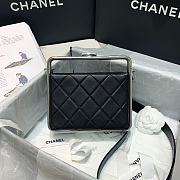 Chanel Clutch Bag Original Sheep Leather AS1732 Size 18x19.5x8.5cm - 3
