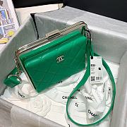 Chanel Clutch Bag Original Green Sheep Leather AS1732 Size 18x19.5x8.5cm - 2