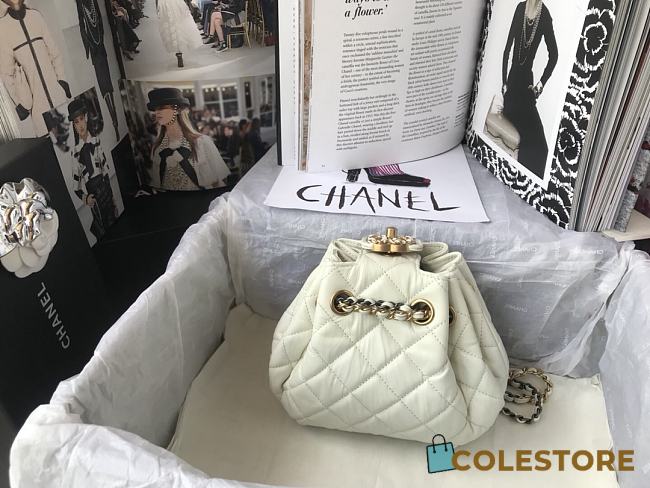 Chanel Minni Drawstring Bag AS1802 Size: 20x17x10cm - 1