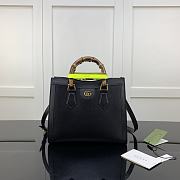 Gucci Small Tote Bag With Black Leather 660195 Size 27cm - 1