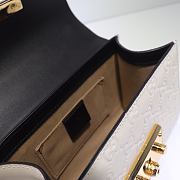 Gucci Padlock GG Black&Whie Shoulder Bag 409487 Size 20×12.5×8cm. - 4