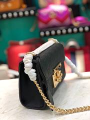 Gucci Padlock GG Shoulder Bag Logo In Black 409487 Size 20×12.5×8cm. - 6