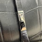 Givenchy Small Cut Out With Black Crocodile Shoulder Bag BB50G Size 28cm - 2