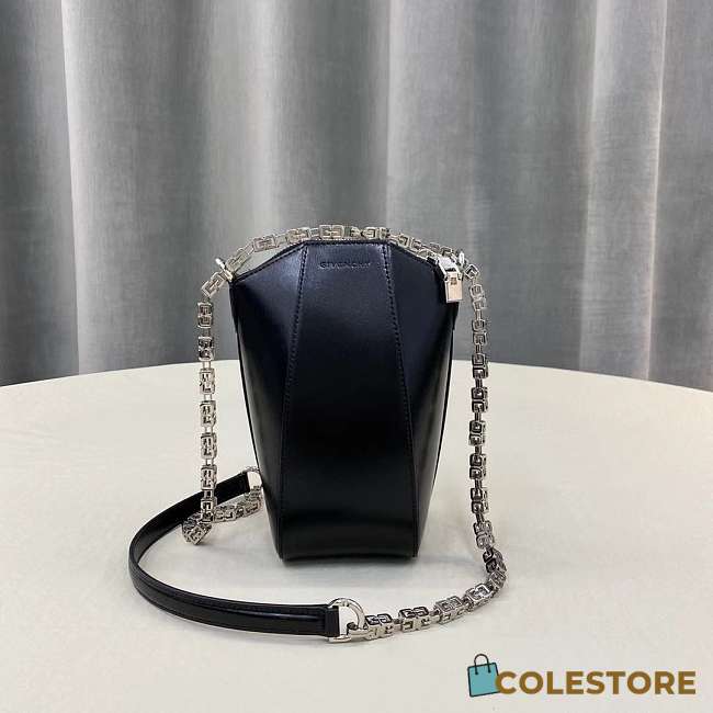 Givenchy Antigona Lock 23813 Size 20x10x8.5cm - 1