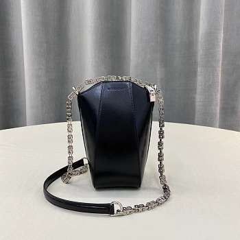 Givenchy Antigona Lock 23813 Size 20x10x8.5cm
