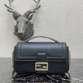 Fendi Baguatte Silver Chain Black Leather Bag 8BS01 Size: 27x6x13.5 cm