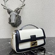 Fendi Baguatte Chain Black&White Leather Bag 8BS01 Size: 27x6x13.5cm - 5