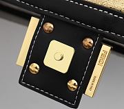 Fendi Baguette With White Fabric Size 26cm - 3