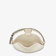 Fendi Small Croissant With White Cotton Calfleather 8BR79 Size 29x22x13.0cm - 3