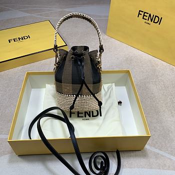 Fendi Mon Tresor Small Bucket Bag 8BS01 Size 18.cm5x12x10