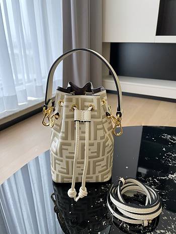 Fendi Mon Tresor Small Bucket Bag With White Calfskin Leather 8BS01 Size 18.5x12x10cm