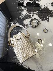 Fendi Mon Tresor Small Bucket Bag With White Calfskin Leather 8BS01 Size 18.5x12x10cm - 3