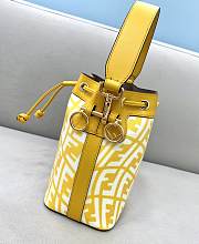 Fendi Mon Tresor Small Bucket Bag With Yellow Calfskin Leather 8BS01 Size 18.5x12x10 cm - 3
