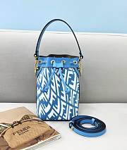 Fendi Mon Tresor Small Bucket Bag With Blue Calfskin Leather 8BS01 Size 18.5x12x10 cm - 5