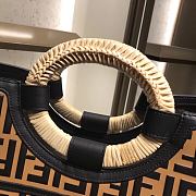 Fendi Runaway Shopping Tote 8BH35 Size 44cm - 3