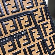 Fendi Runaway Shopping Tote 8BH35 Size 44cm - 5