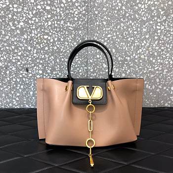 Valentino Garavani Vlogo Escape Tote Bag With Calfskin Size 31x25x15cm