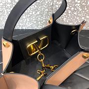 Valentino Garavani Vlogo Escape Tote Bag With Calfskin Size 31x25x15cm - 5