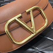 Valentino Garavani Supervee Crossbody Bag With Brown Calfskin WB0G0 Size: 26.5x9x16cm - 3
