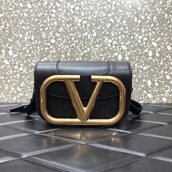 Valentino Garavani Supervee Small Shoulder Bag WW2B0 Size: 18x13x7cm