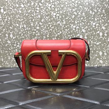 Valentino Garavani Supervee Small Shoulder Bag With Red Calfskin WW2B0 Size: 18x13x7cm