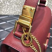 Valentino Garavani Small VSling Shoulder Bag In Wine UW2B0 Size: 22x11x17cm - 6