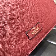 Valentino Garavani Small VSling Shoulder Bag In Wine UW2B0 Size: 22x11x17cm - 4