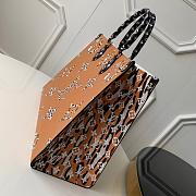 Louis Vuitton Onthego 2Sides With White&Brown M44675 Size 41x31x19cm - 4