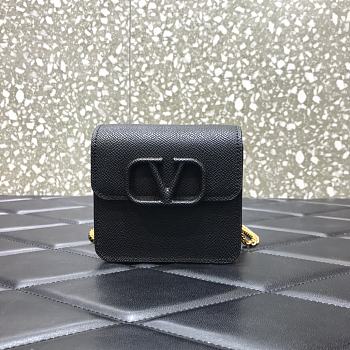 Valentino Garavani VLogo Signature With Chain Strap UW0P0 Size 11x6x10cm