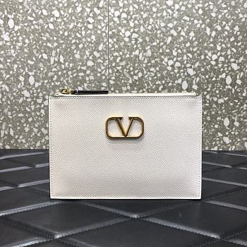 Valentino Garavani VLogo Wallet In White Size 19x13x3cm