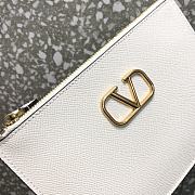 Valentino Garavani VLogo Wallet In White Size 19x13x3cm - 3
