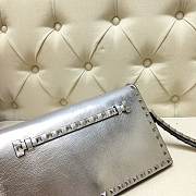 Valentino Garavani Rockstub Clutch In Silver WP026 28cm - 3