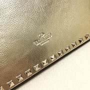 Valentino Garavani Rockstub Clutch In Light Gold WP026 28cm - 3